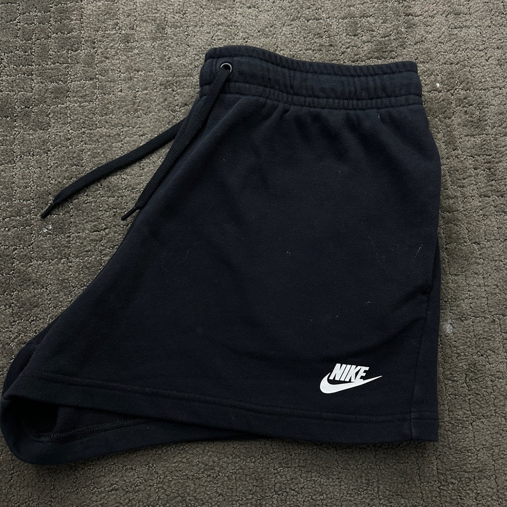 NIKE Black Sports Shorts